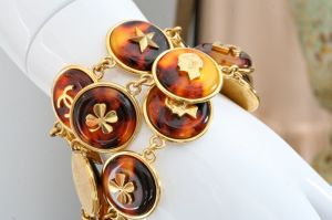 Ladylike - vintage chanel bracelet.jpg